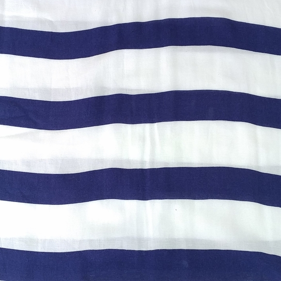 Banana Republic top - Picture 6 of 8